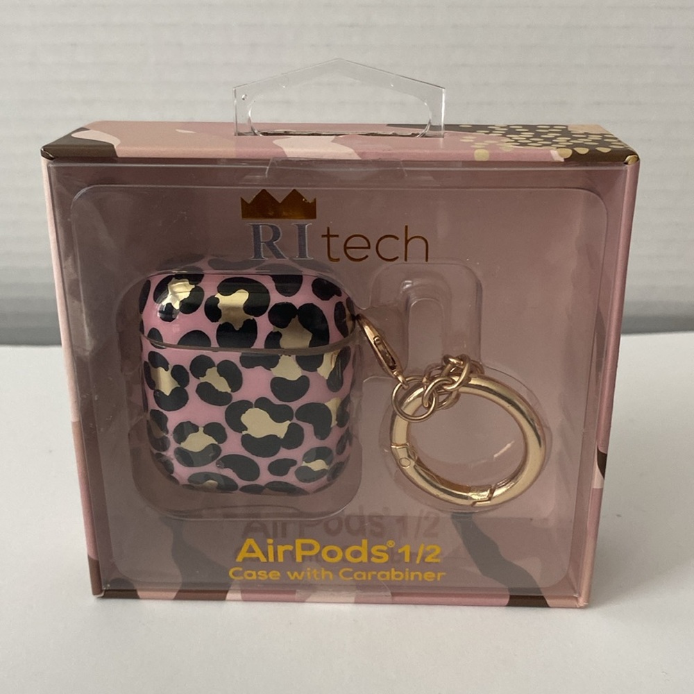 RI Tech AirPods 1/2 Case with Carabiner – Secure & Stylish Protection